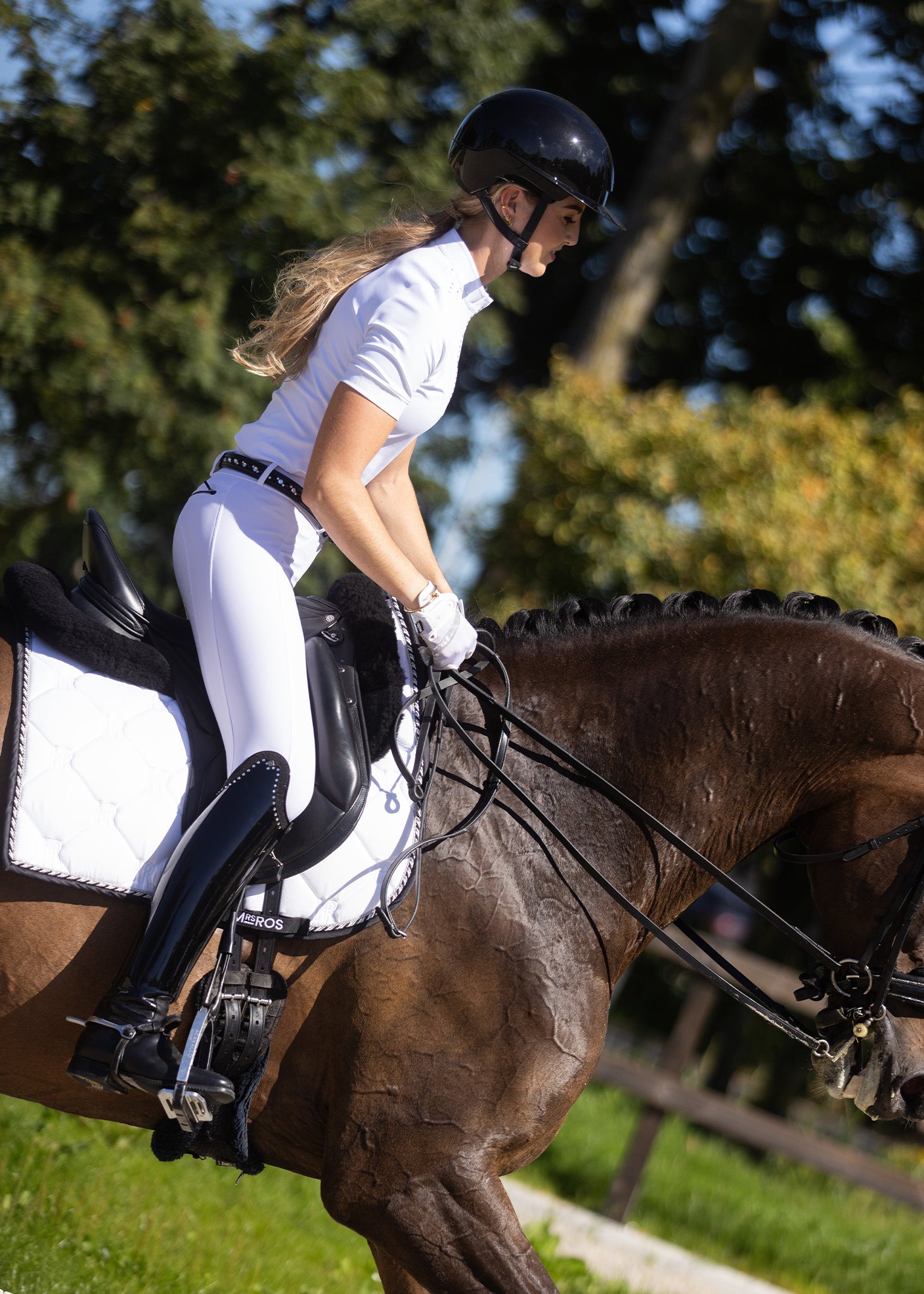 Saddle Pad - Charmer White Velvet