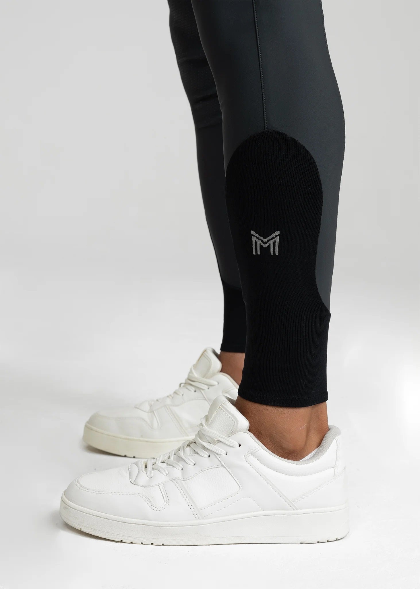 Motion Breeches - Vulcan