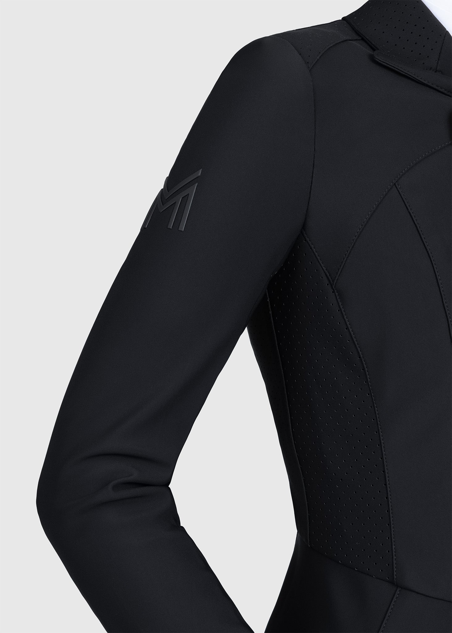 Alvor Tailcoat (Black)
