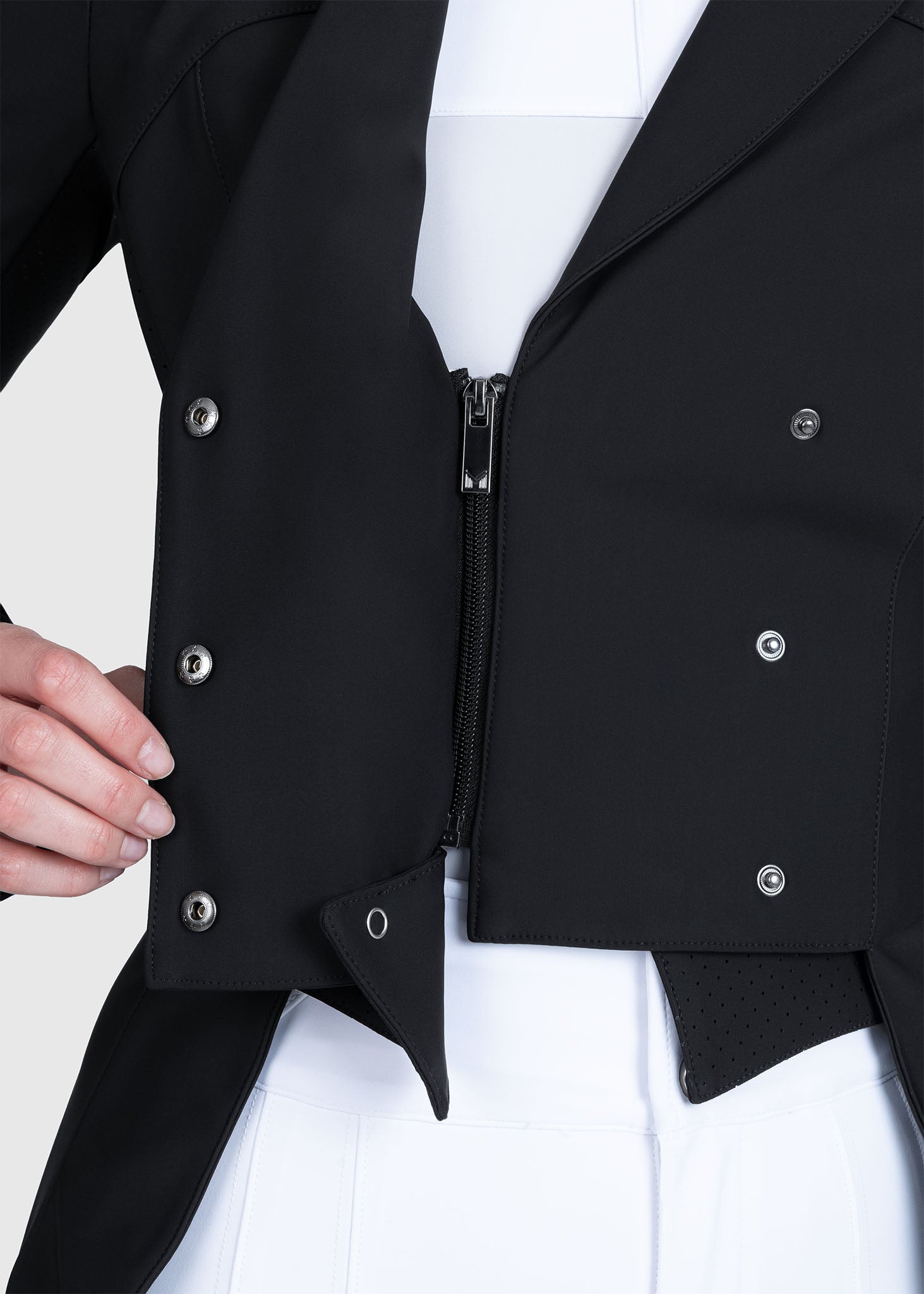 Alvor Tailcoat (Black)