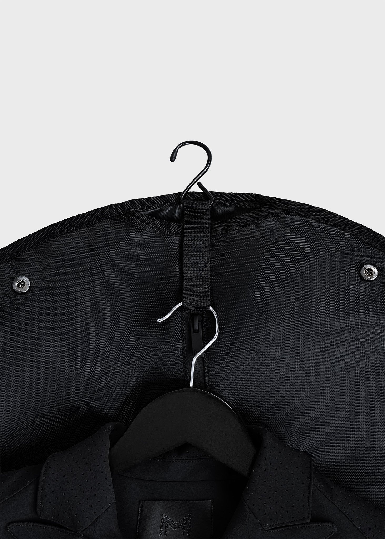 Axis Garment Bag