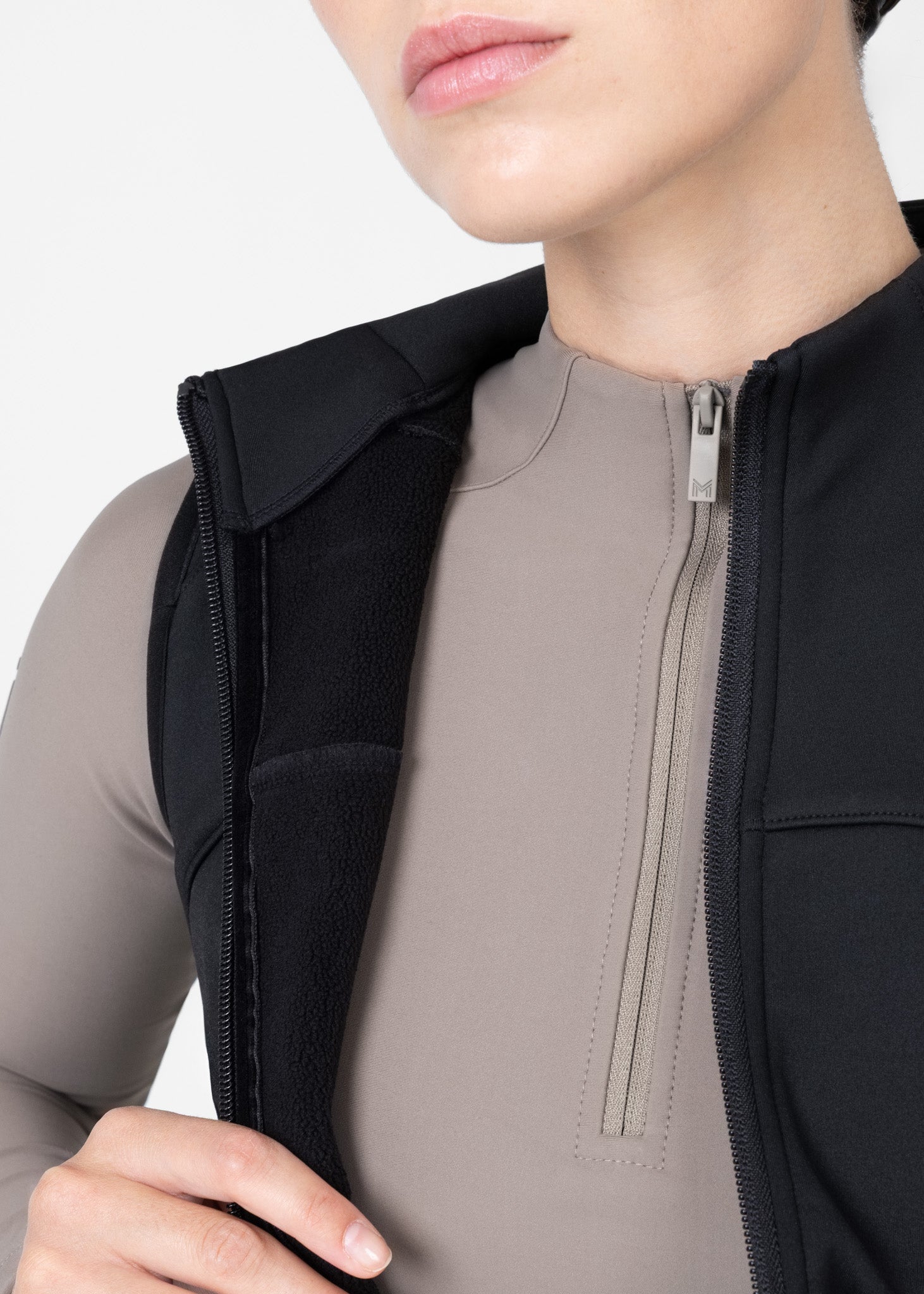 Fit Technical Vest - Black