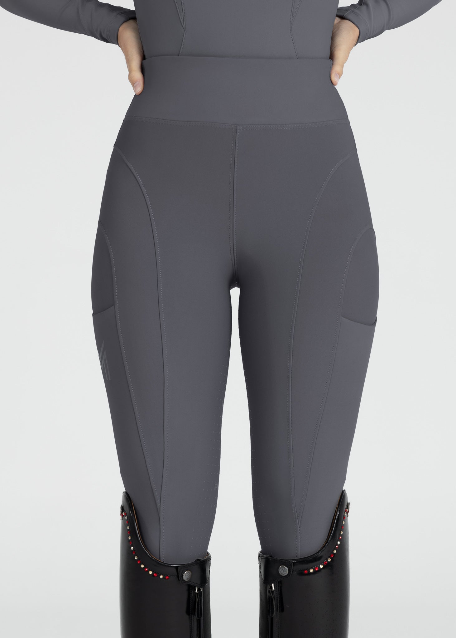Outline Leggings - Graphite